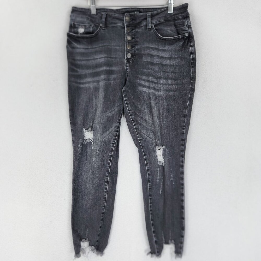 Judy Blue Distressed Skinny Jeans in Charcoal Gray